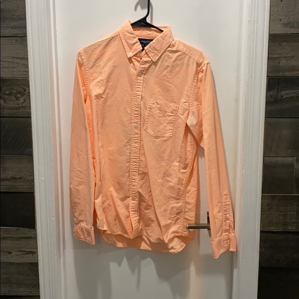 American Eagle Linen Button Down